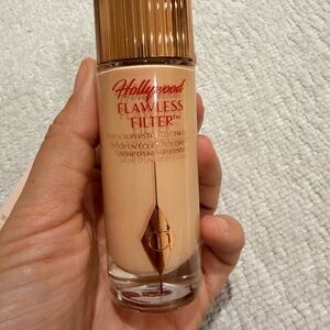 Charlotte Tilbury Flawless Filter - 2 Fair